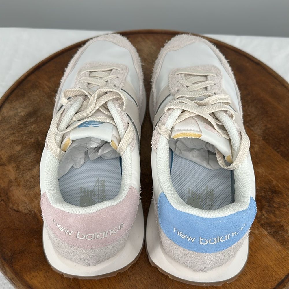 New Balance Shoes Mens 9.5 D 237 White Blue Pink Mismatch Sneakers - Picture 6 of 11